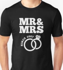10th Wedding Anniversary Gift T-Shirt Mr & Mrs Since 2007 Unisex T-Shirt