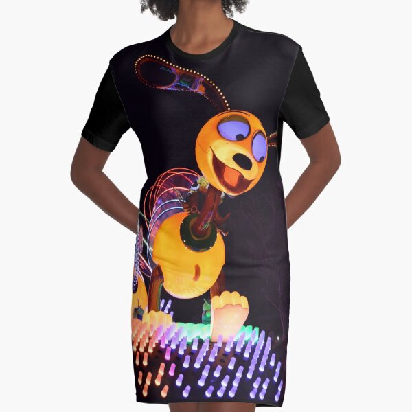 Slinky Dog Graphic T-Shirt Dress