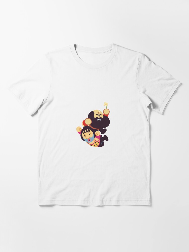 lisa in t shirt
