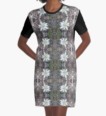 Edelweiss - Flower Graphic T-Shirt Dress