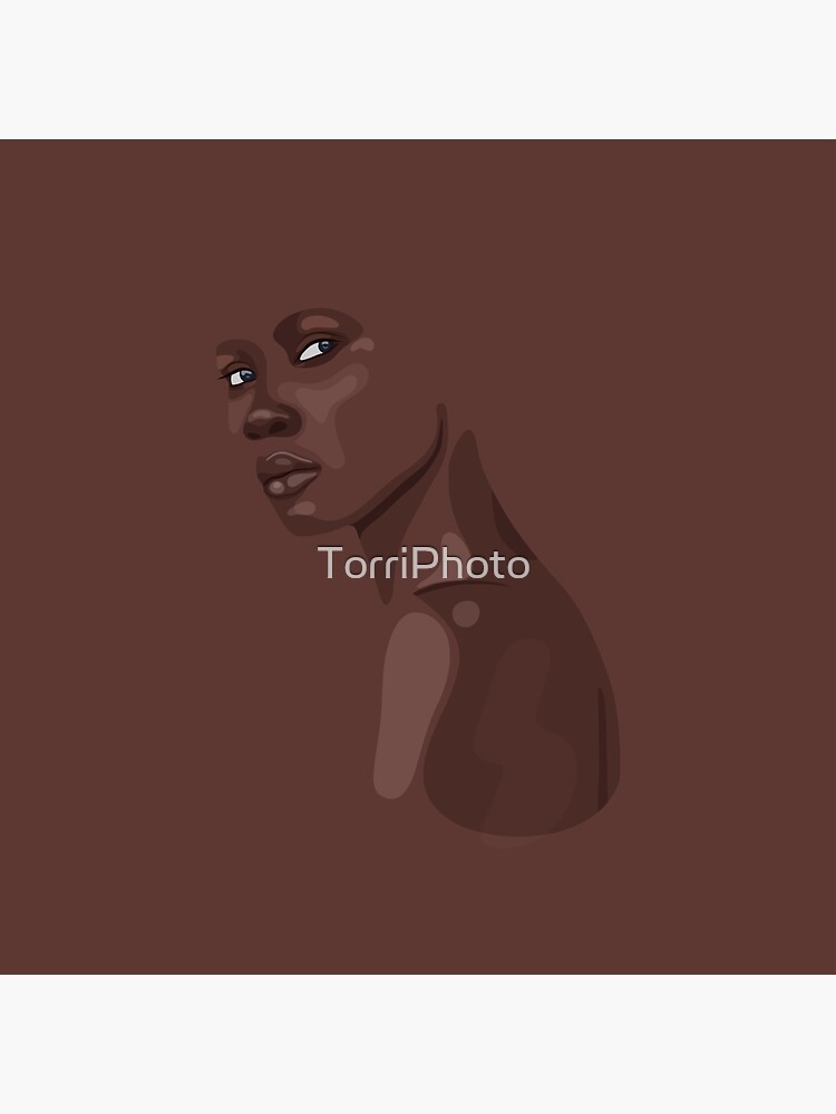 Aperçu 3 sur 3. Sticker avec l'œuvre Mode portrait de belle femme africaine créée et vendue par TorriPhoto.