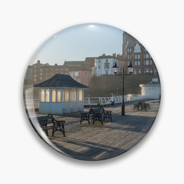 Artikelvorschau, Cromer Wintermorgen entworfen und verkauft von Michael Schmid.