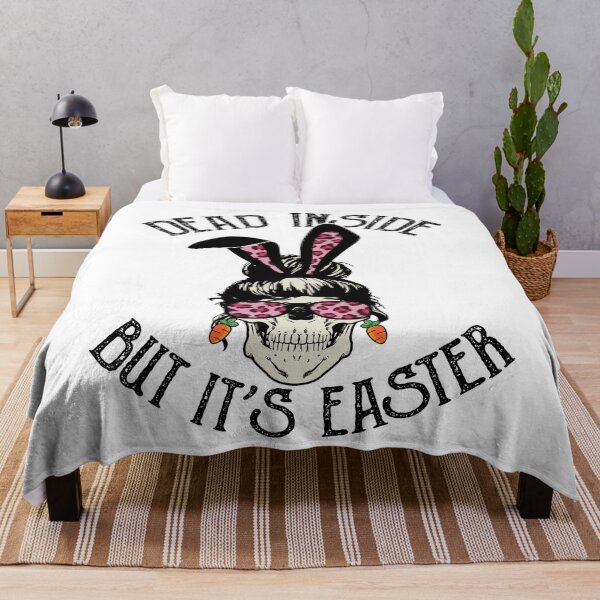 Artikelvorschau, Funny Dead Inside, aber es ist Osterschädel-Mama-Häschen-Oster-Pyjama entworfen und verkauft von ecomdesign.