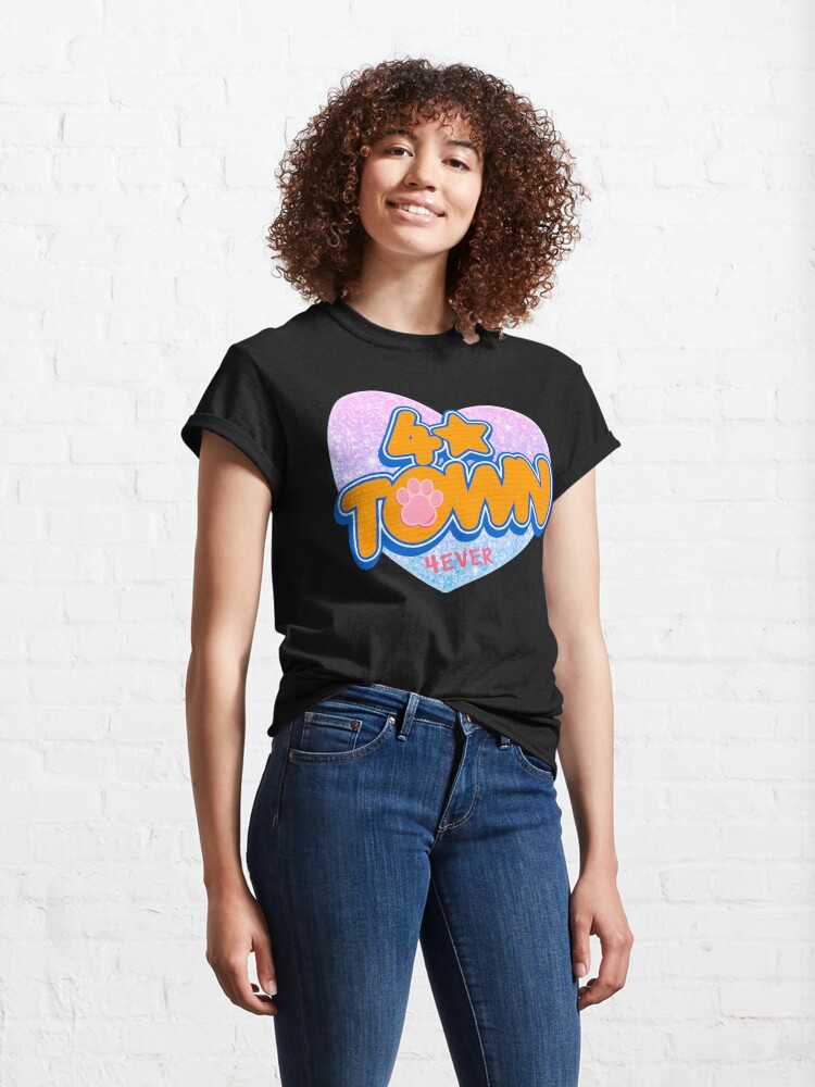 Discover 4town Classic T-Shirt