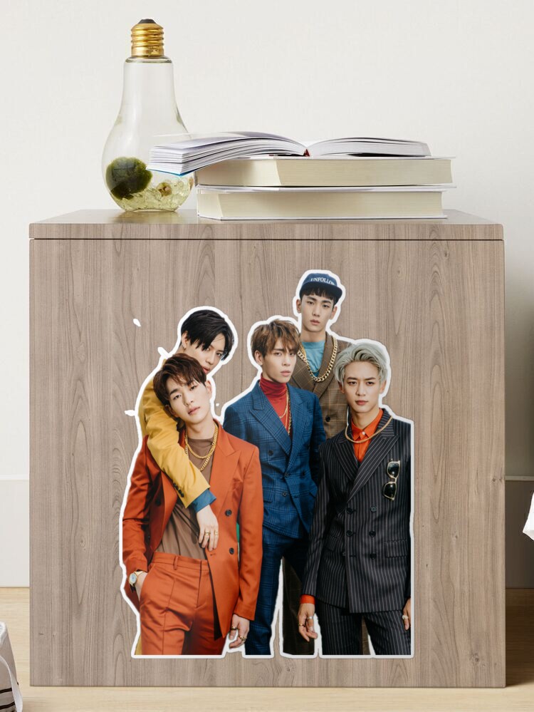SHINee 1 of 1