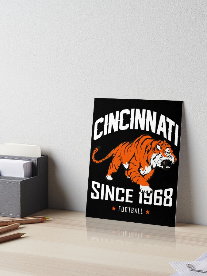 Cincinnati Bengals Retro Logo c.1968 Official NFL Football Team Poster –  Sports Poster Warehouse