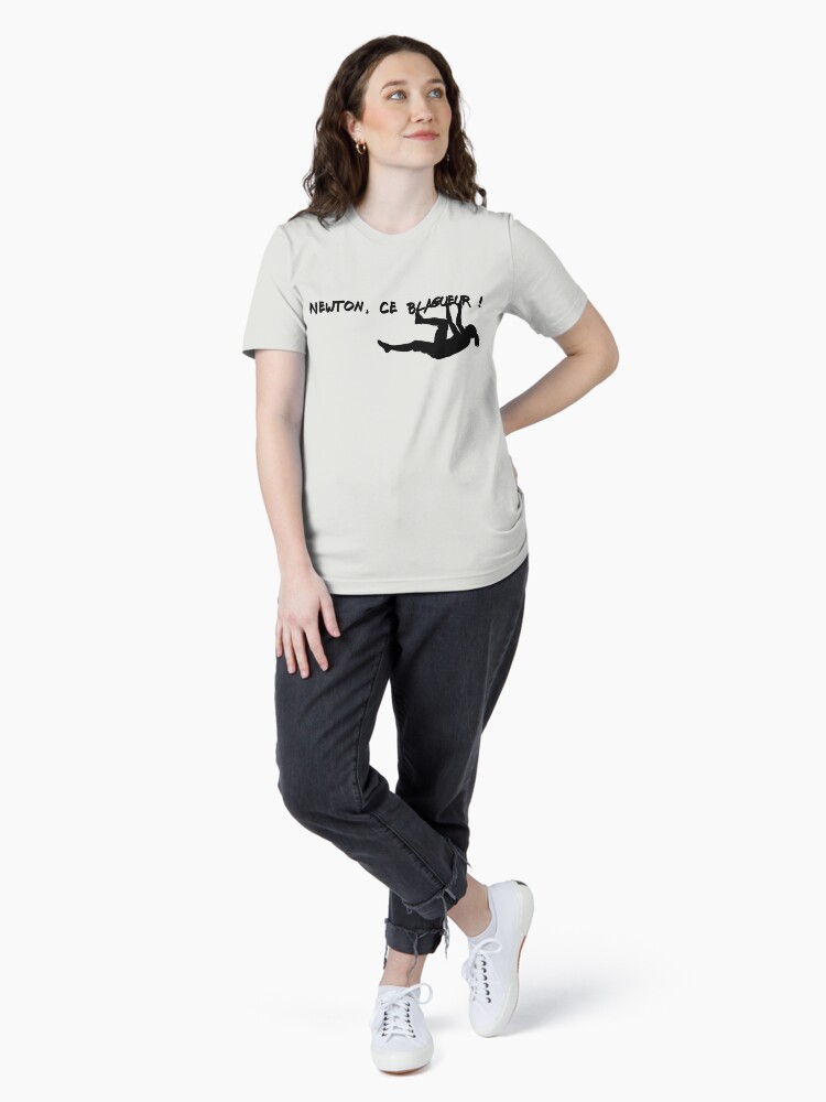 Aperçu 4 sur 7. T-shirt essentiel avec l'œuvre Newton 2 créée et vendue par M1D33L.