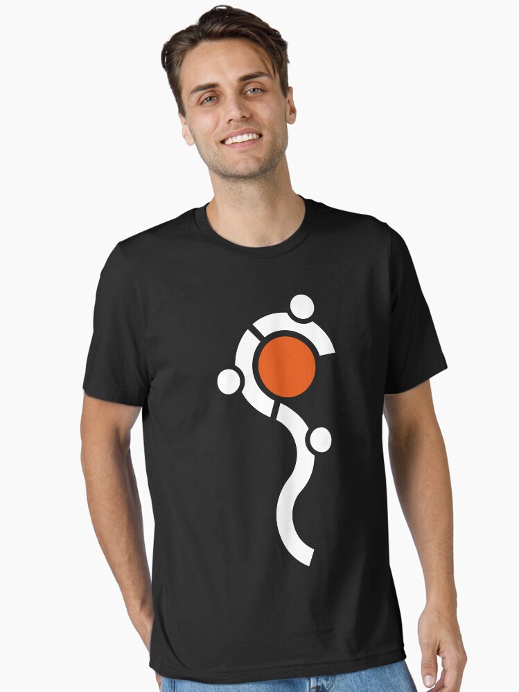 Aperçu 2 sur 7. T-shirt essentiel avec l'œuvre Ubuntu Climb créée et vendue par M1D33L.