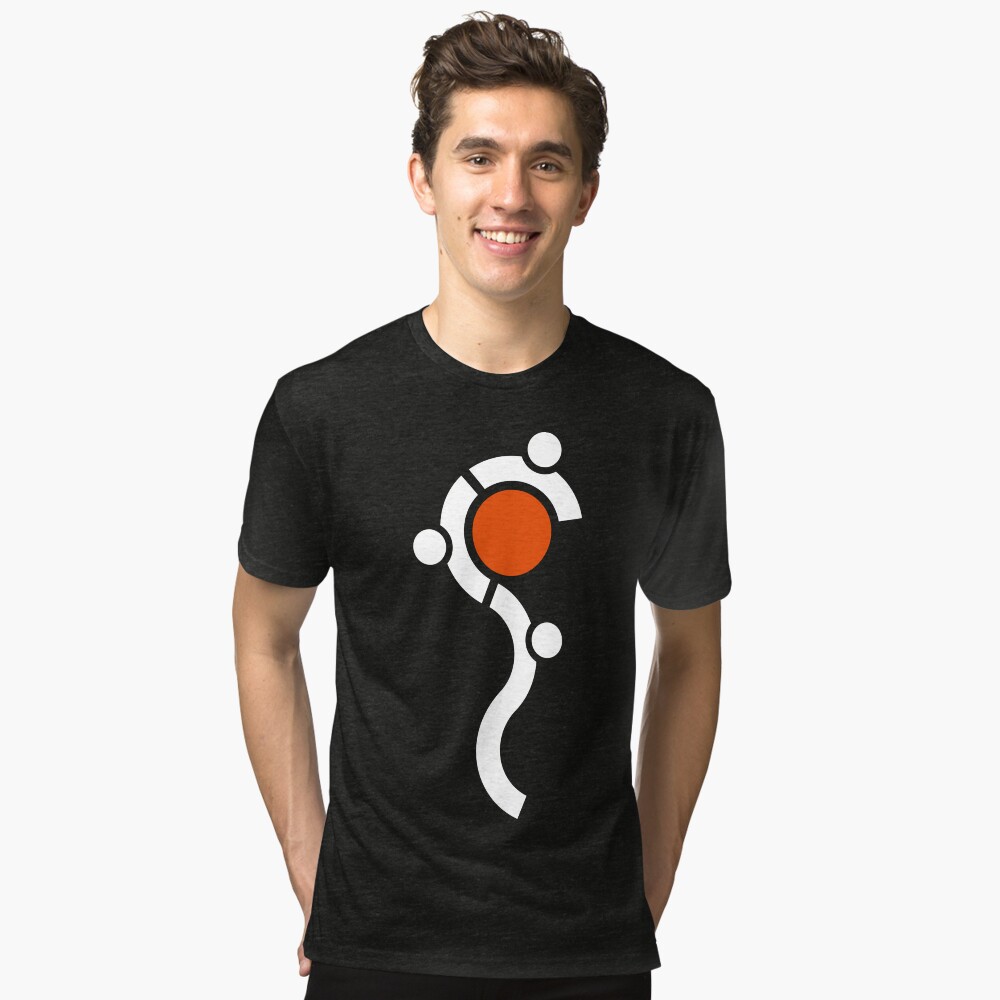Aperçu de l'œuvre T-shirt chiné créée et vendue par M1D33L.