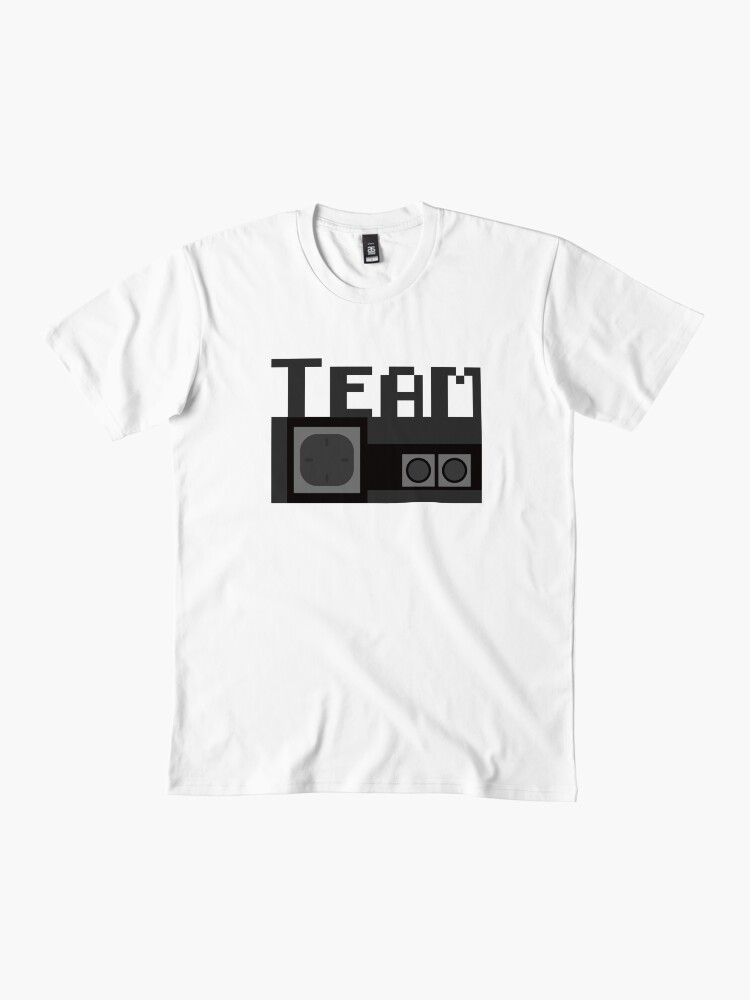Aperçu 2 sur 4. T-shirt premium avec l'œuvre Team Master System créée et vendue par M1D33L.