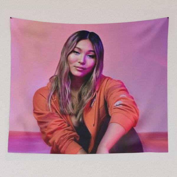 Artikelvorschau, Chloe Kim Snowboarderin entworfen und verkauft von Fizashop.