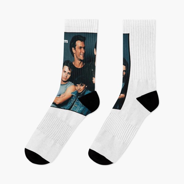 Artikelvorschau, Geschenke für Frauen Kaufen Sie am besten The Outsiders Movie Men's Red Black Navy entworfen und verkauft von VictoriaSimons8.