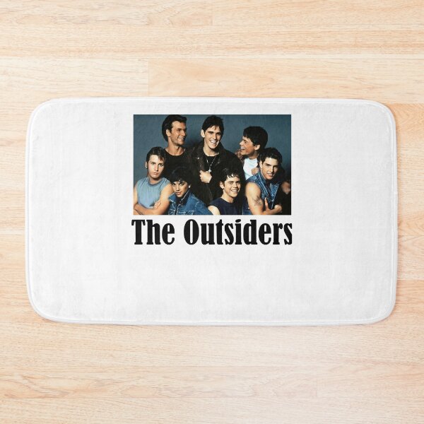 Artikelvorschau, Vintage Photograp The Outsiders Unisex DTG-Druck in natürlicher Farbe entworfen und verkauft von VictoriaSimons8.