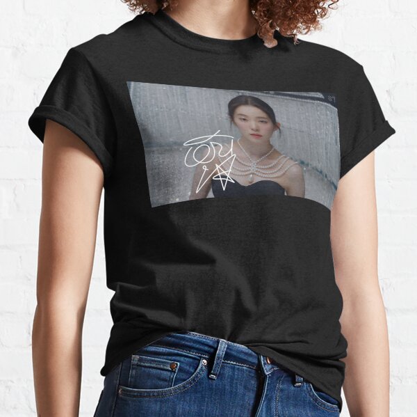 Red Velvet Signed IRENE from Feel My Rhythm MV The Reve Festival 2022 with Signature 4 Classic T-Shirt