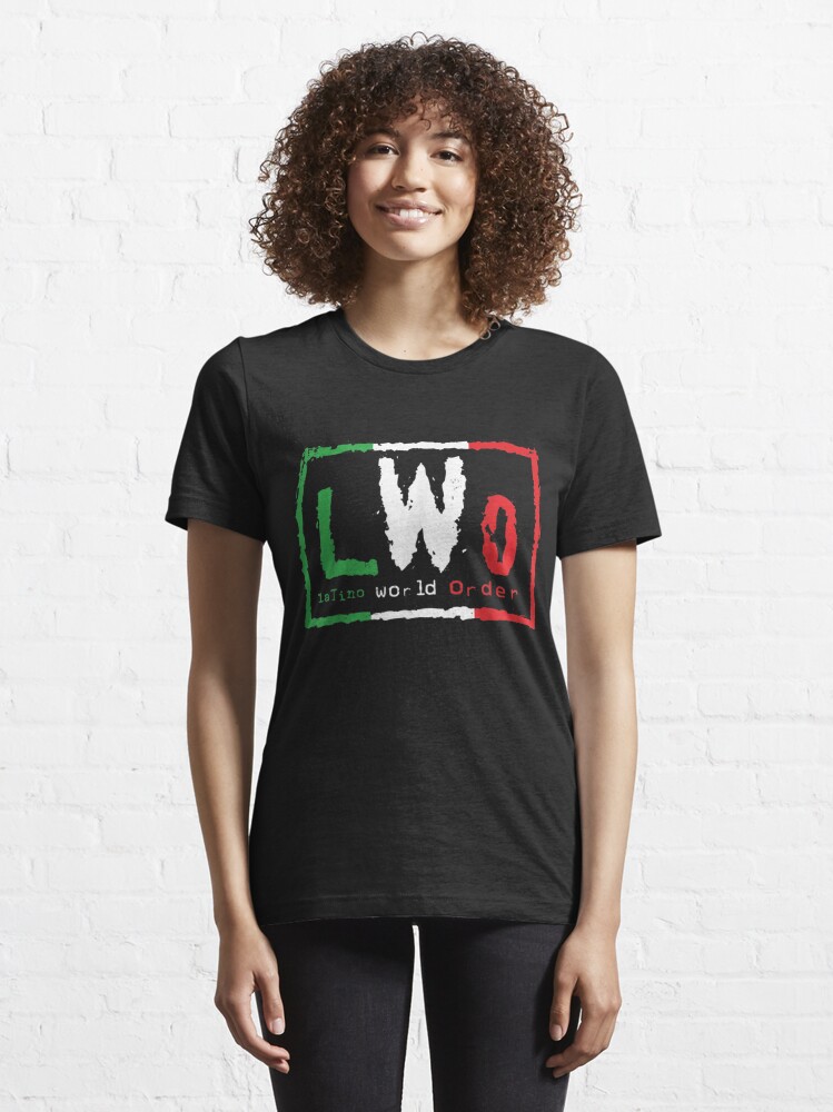 lwo t shirt