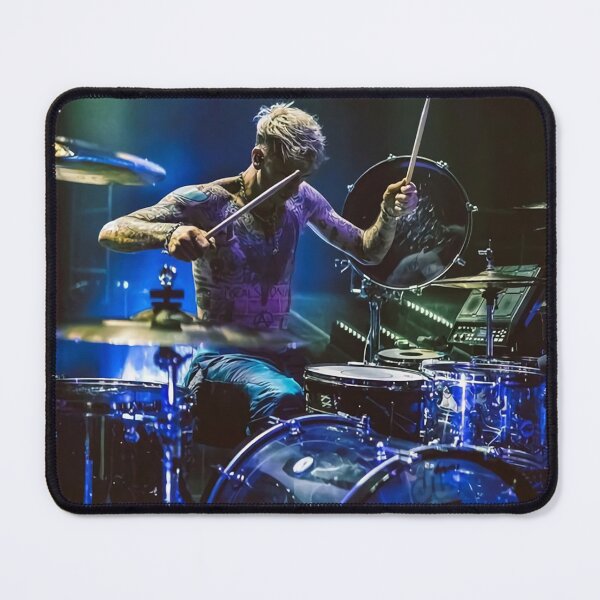Item preview, Kelly playing drums on stage designed and sold by DejaPrice.