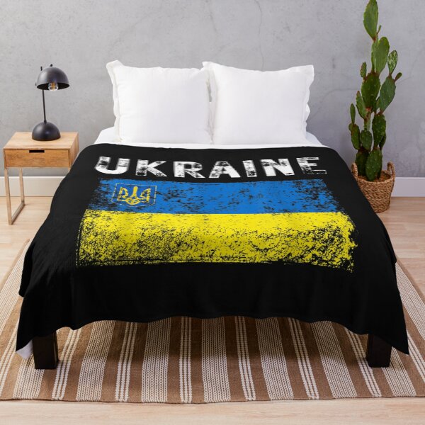 Artikelvorschau, Ukraine Flag Shirt ukrainian flag T shirt Ukraine Flag T-Shirt entworfen und verkauft von Besnier-Rahel.