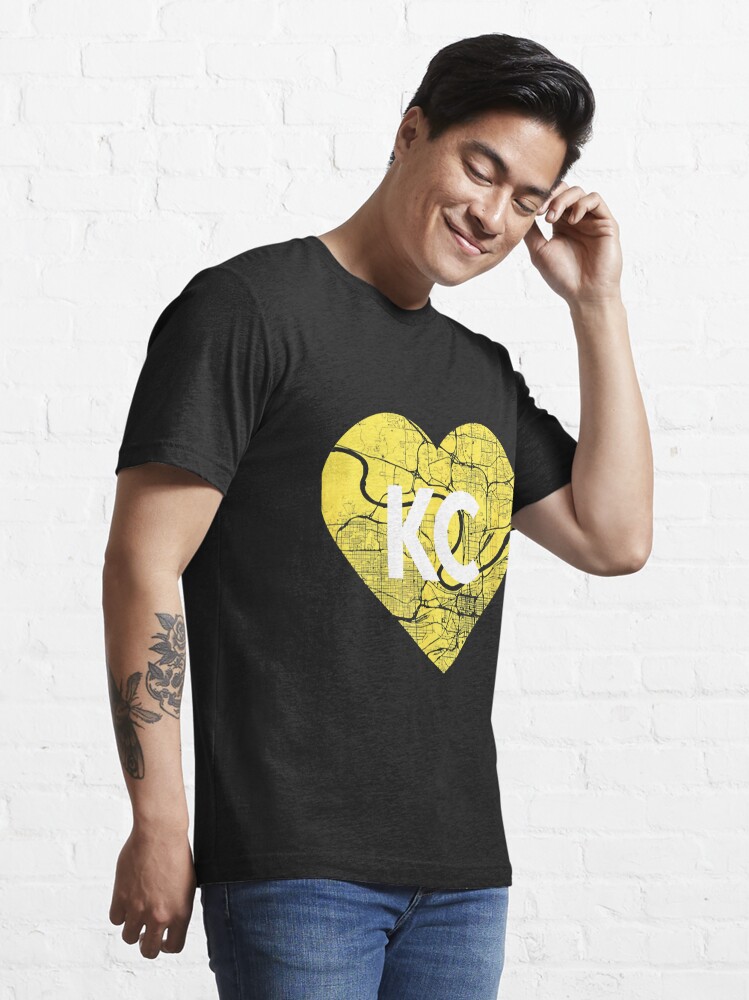  KC Heart T-Shirt, I Love Kansas City Gift : Clothing