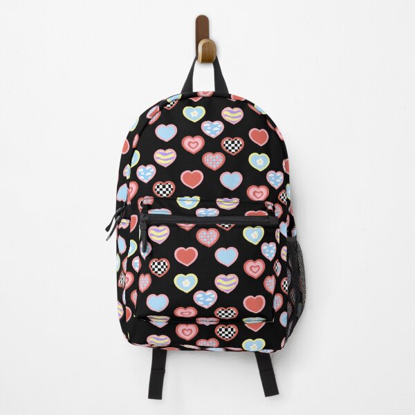 Artikelvorschau, Cute Kawaii Pastel Colorful Doodle Retro 90s Heart Illustration entworfen und verkauft von Annisa Yuwanda.