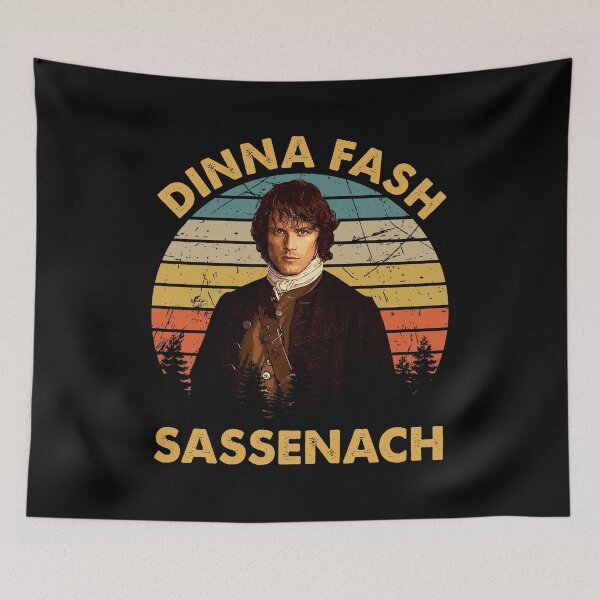 Artikelvorschau, Dinna Fash Sassenach Retro Geschenk entworfen und verkauft von OutlanderVitale.