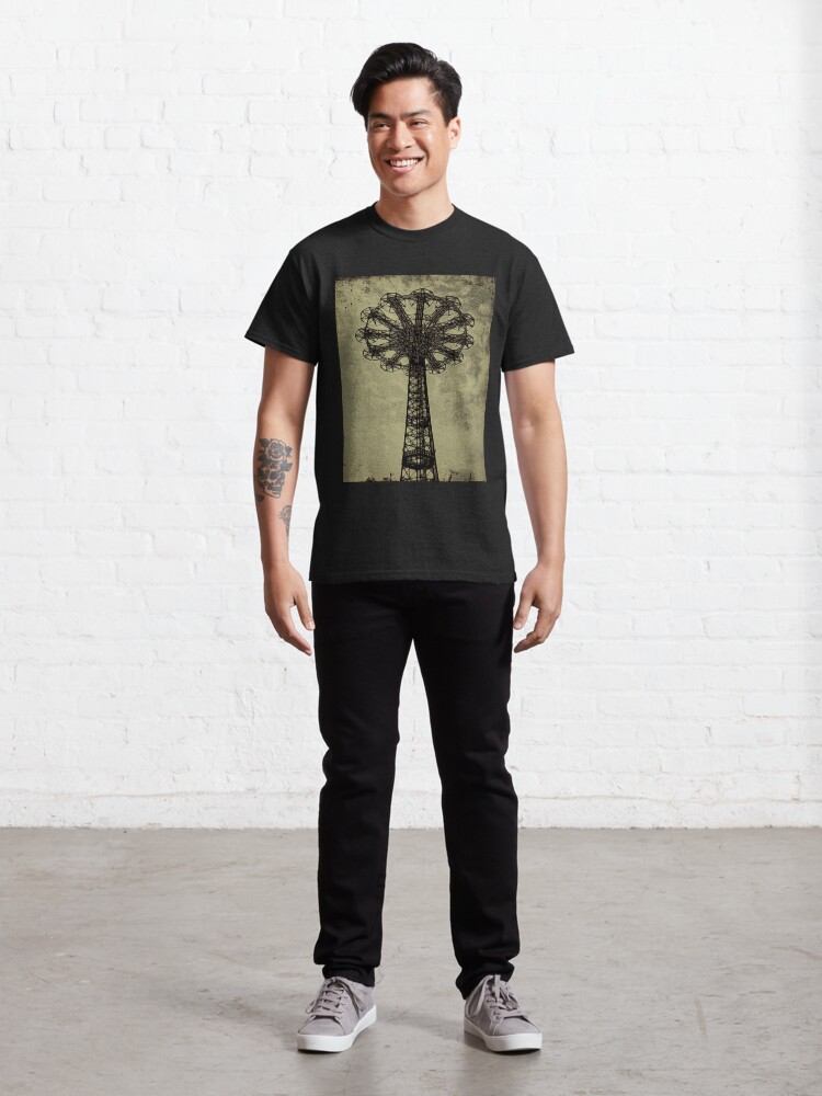Alternate view of Coney Island Lovers - Bare Bones Parachute Art Photo - Brooklyn Gift Classic T-Shirt