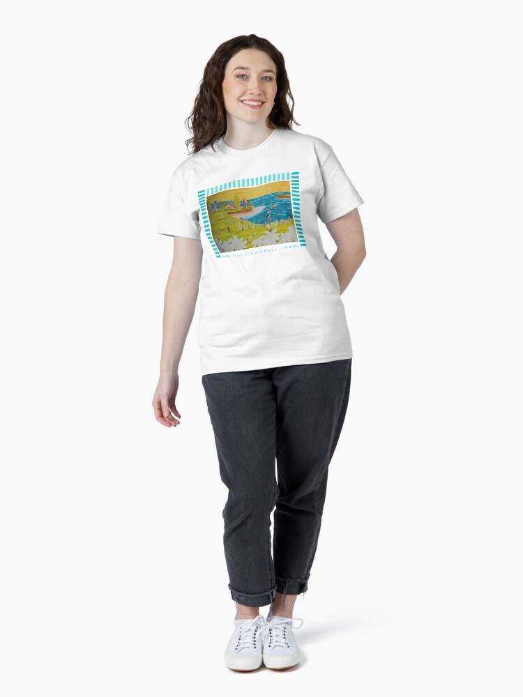 Aperçu 4 sur 7. T-shirt classique avec l'œuvre Linda Molloy - "Tout simplement" créée et vendue par LindaMolloy.