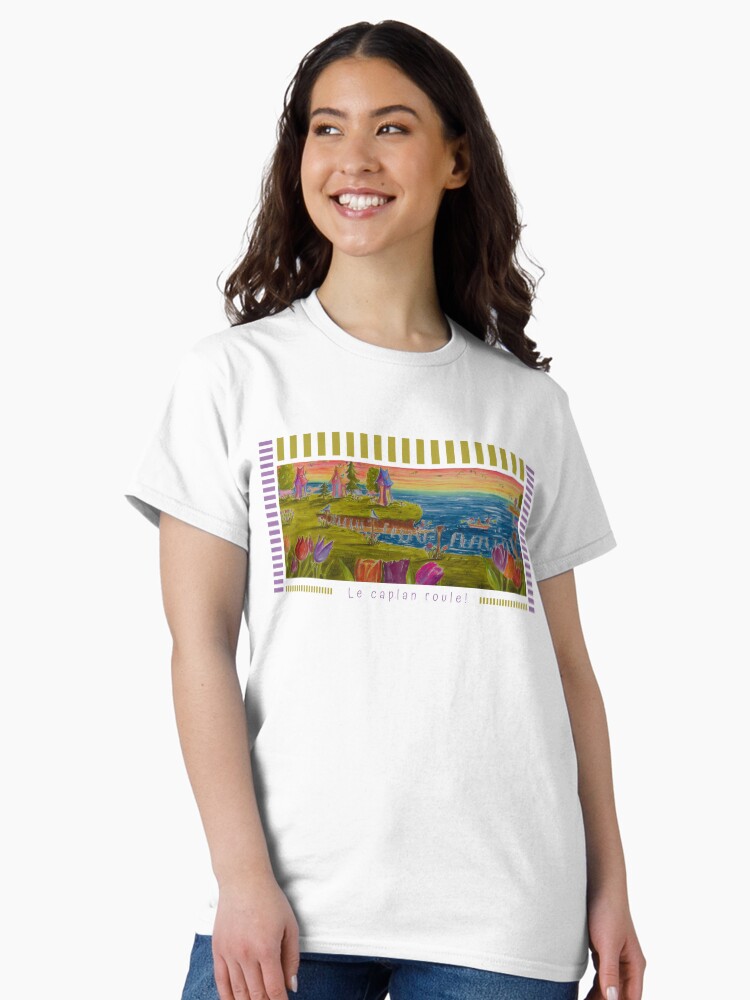 Aperçu 2 sur 7. T-shirt classique avec l'œuvre Linda Molloy - "Le caplan roule" (2e version) créée et vendue par LindaMolloy.