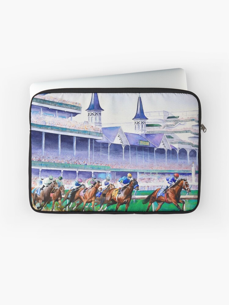 Aperçu 1 sur 2. Housse d'ordinateur avec l'œuvre Circuit de course de Churchill Downs créée et vendue par moniquesb.