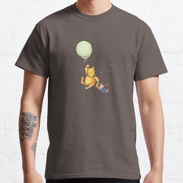 Classic Winnie the Pooh - Pooh and Piglet with Bees - No Hunney Classic T-Shirt