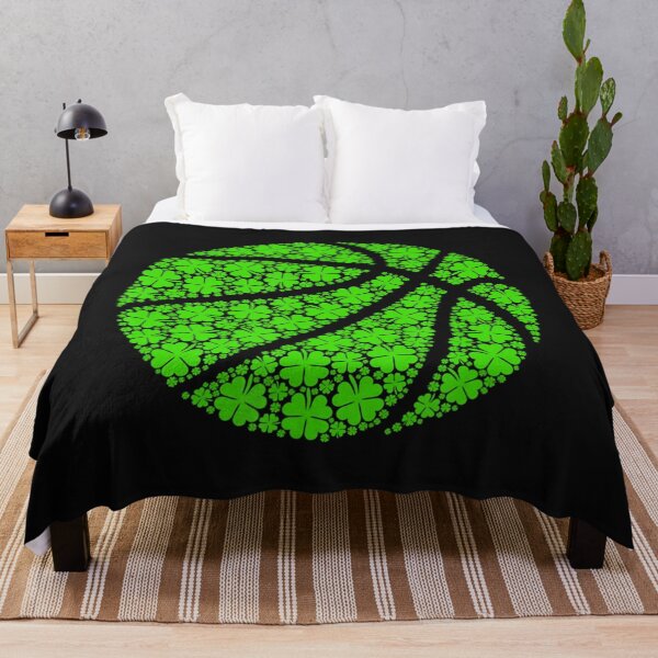 Artikelvorschau, Basketballball Irish Shamrock Lucky Clover entworfen und verkauft von kenniniucassoee.