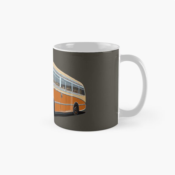 Aperçu de l'œuvre Coach Regal AEC 1952 en beige et orange créée et vendue par candc-retro.