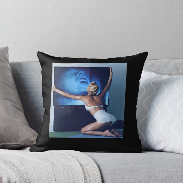 Aperçu de l'œuvre Cadeau d'anniversaire Margot Robbie Retro Wave créée et vendue par Einar1987.