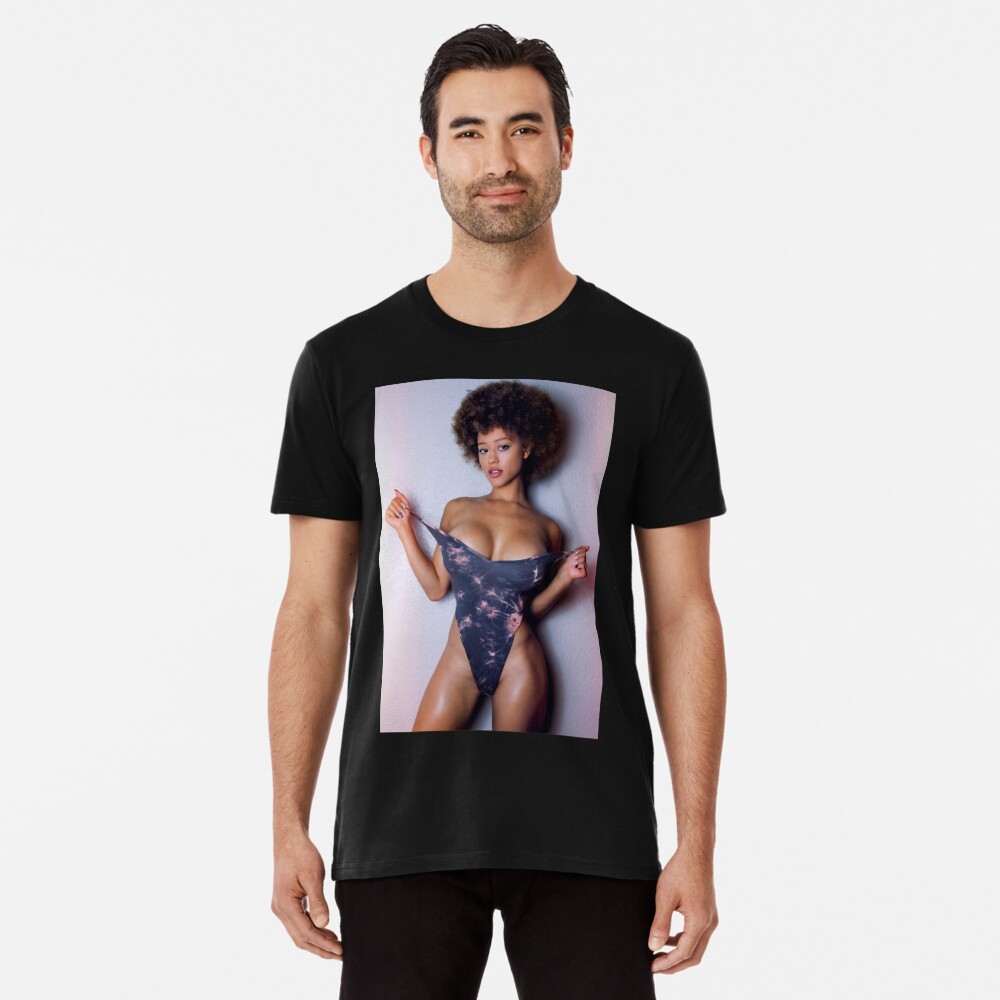 Camiseta esencial for Sale con la obra «Música Retro Stormi Maya Regalos  Aficionados a la música» de Einar1987 | Redbubble