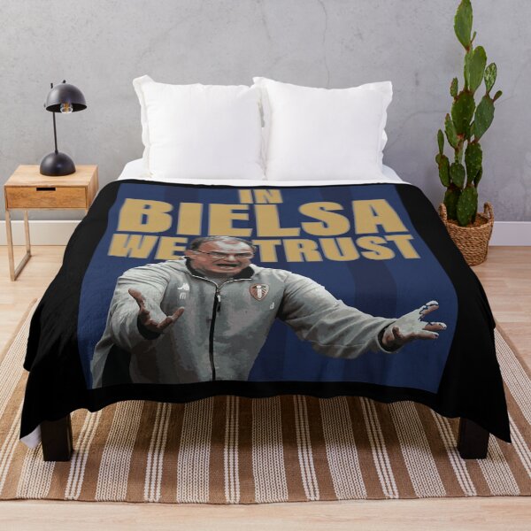 Artikelvorschau, Tagesgeschenk für In Bielsa We Trust Born To Be Fan Best For Leeds entworfen und verkauft von NatUpton2011.