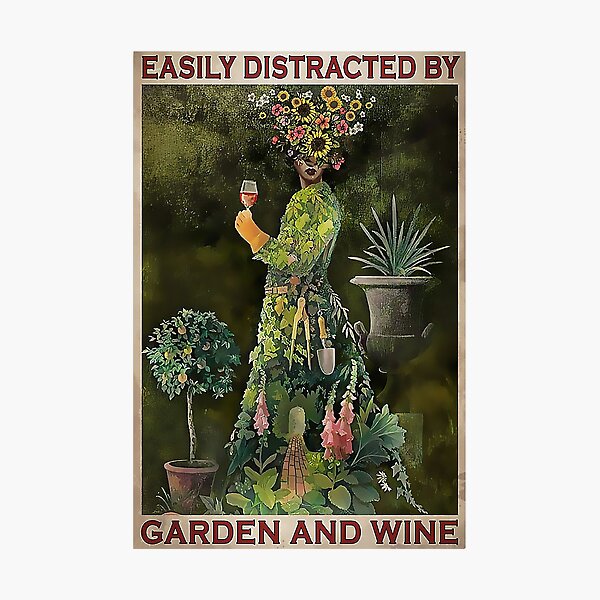 Aperçu de l'œuvre Le jardinage est facilement distrait par le jardin et le vin créée et vendue par terova9393.
