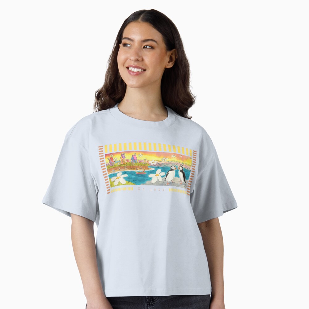 Aperçu de l'œuvre T-shirt boxy créée et vendue par LindaMolloy.