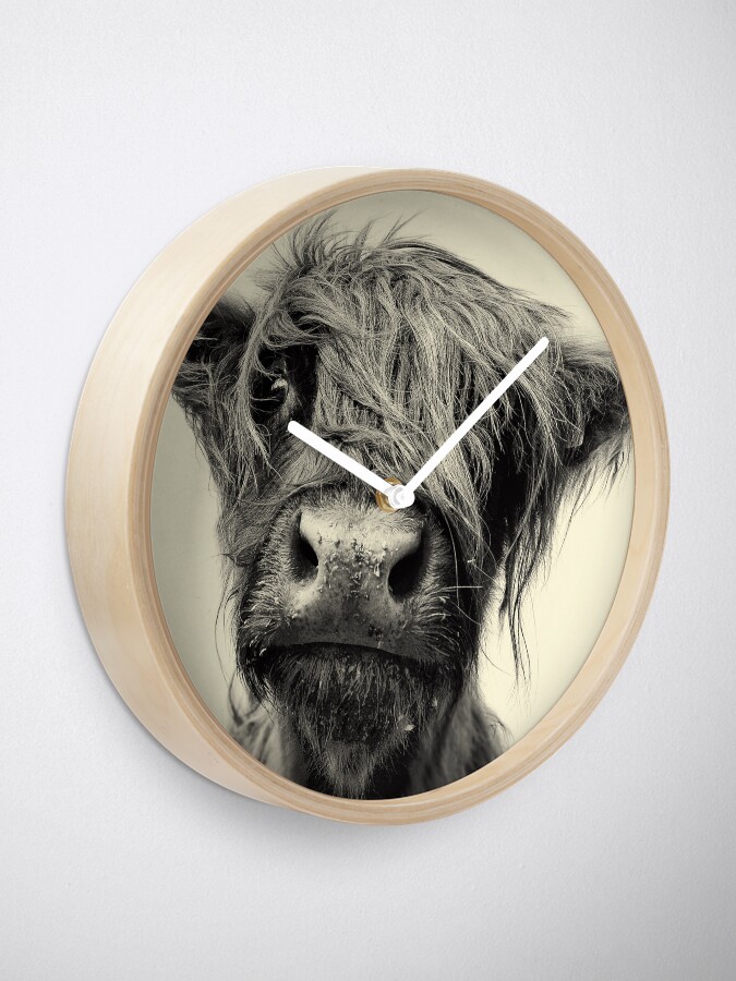 Alternate view of Highland Cow Clock