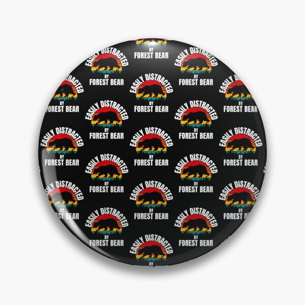 Artikelvorschau,  Leicht abgelenkt durch Waldbären - bunter niedlicher lustiger retro Geschenk-Geschenk-T - Shirt. entworfen und verkauft von DesignedBySnip.
