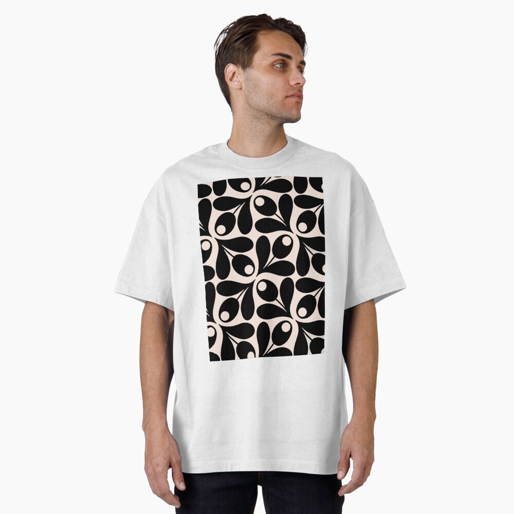 Aperçu de l'œuvre T-shirt oversize créée et vendue par BeachHouseArt.