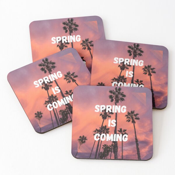 Aperçu de l'œuvre spring is coming t-shirt classique créée et vendue par DahemStore.