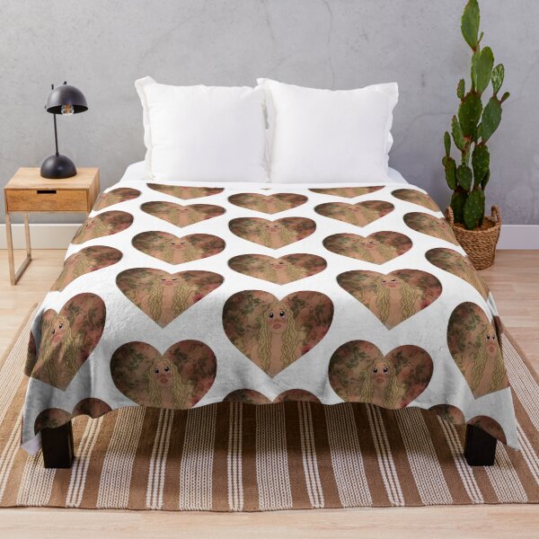 Item preview, Cassie Howard Euphoria 'Es simplemente trágico' Corazón designed and sold by lifeofbye-art.