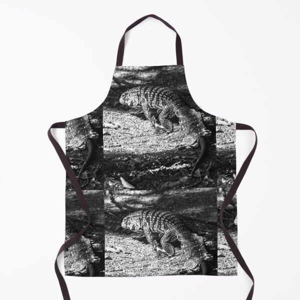 Item preview, lizard shedding its skin. designed and sold by Nino rocha fotografia.