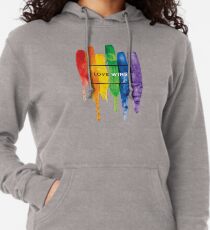 Aquarell LGBT Liebe gewinnt Regenbogen-Farbe typografisch Leichter Hoodie