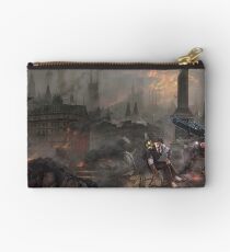 Nikola Tesla in Trafalgar Square Studio Pouch
