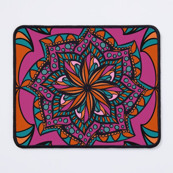 Artikelvorschau, Blühende Blumen-Mandala entworfen und verkauft von OTPillustration.