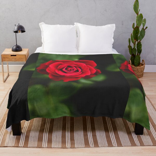 Artikelvorschau, Schöner roter Rosengarten entworfen und verkauft von newburyboutique.