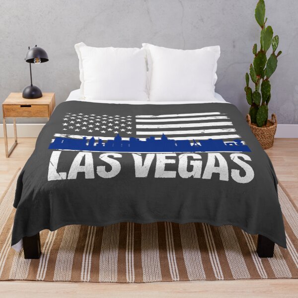 Artikelvorschau, Las Vegas Skyline beunruhigte amerikanische Flagge entworfen und verkauft von DiegoJorta.