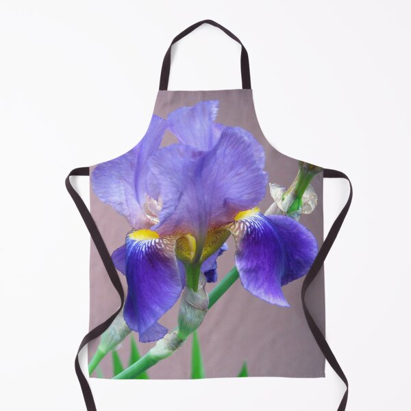 Aperçu de l'œuvre Fleur d'iris violet 4 créée et vendue par Jaeda DeWalt.