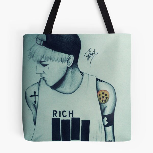 Item preview, G.Dragon from Bigbang designed and sold by Jian-Hong.