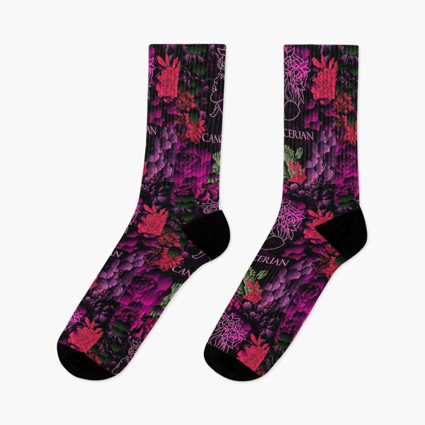 Aperçu de l'œuvre Cancer Zodiaque Violet Fantasy Design Horoscope Design créée et vendue par NihaCollection.